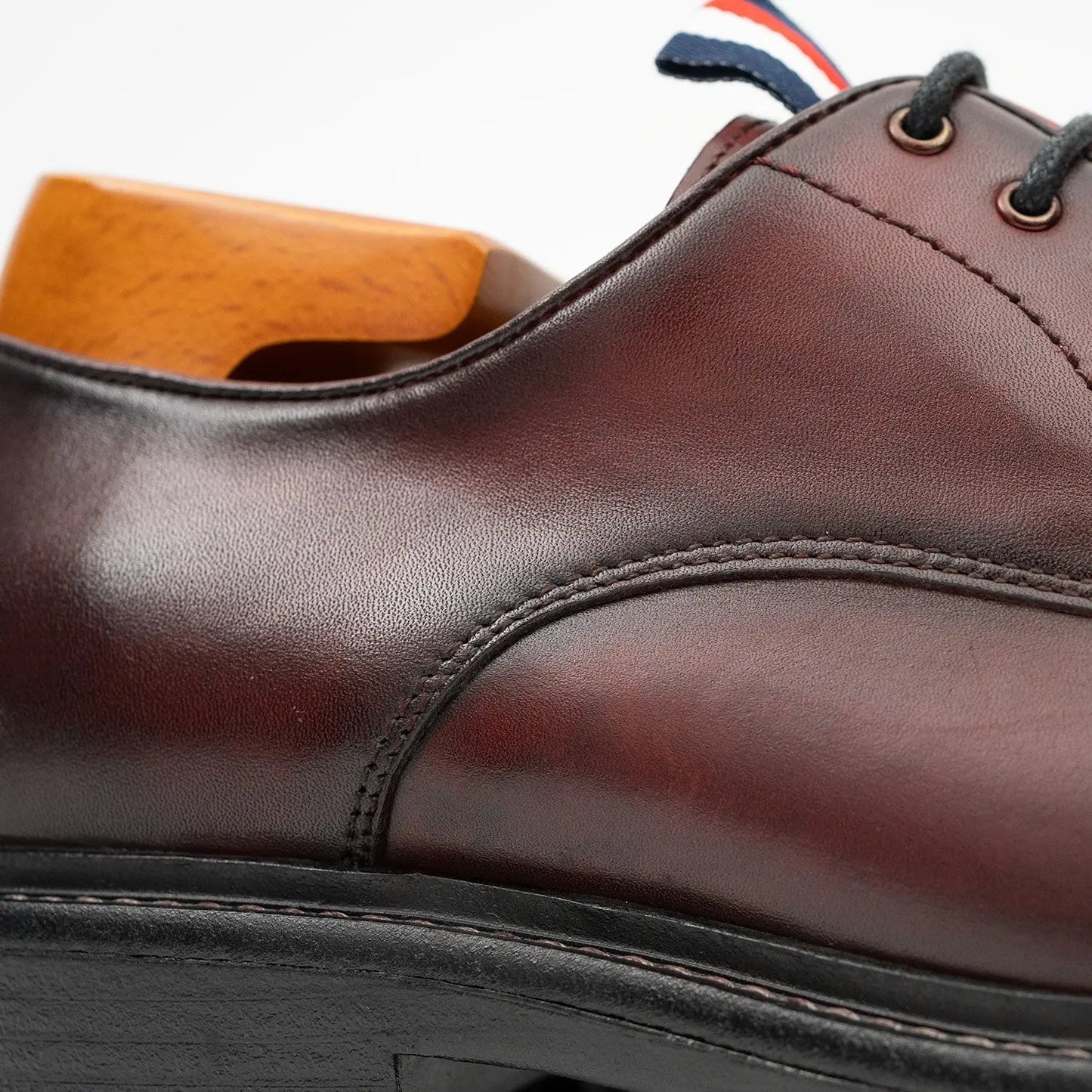 Big Cap Toe Derby shoes Wine red