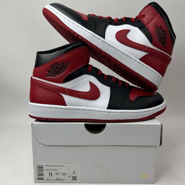 Air Jordan 1 Mid Retro "Bred Toe"